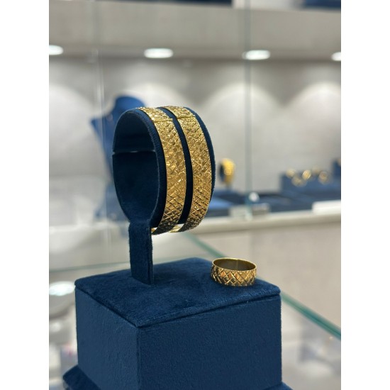 طقم اساور قفل متعدد القياس  مع خاتم  طقم اساور قفل متعدد القياس  مع خاتم