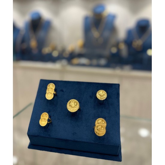 خاتم ليرة اصليه عيار 22 وزن : 10.93 غرام خاتم ليرة اصليه عيار 22 وزن : 10.93 غرام